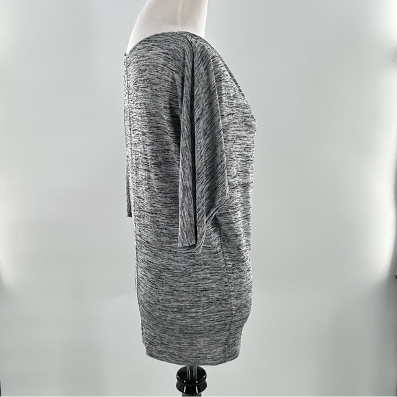 APT.9 womens top size XS heathered gray 3/4 sleeve cowl neck - Picture 4 of 12